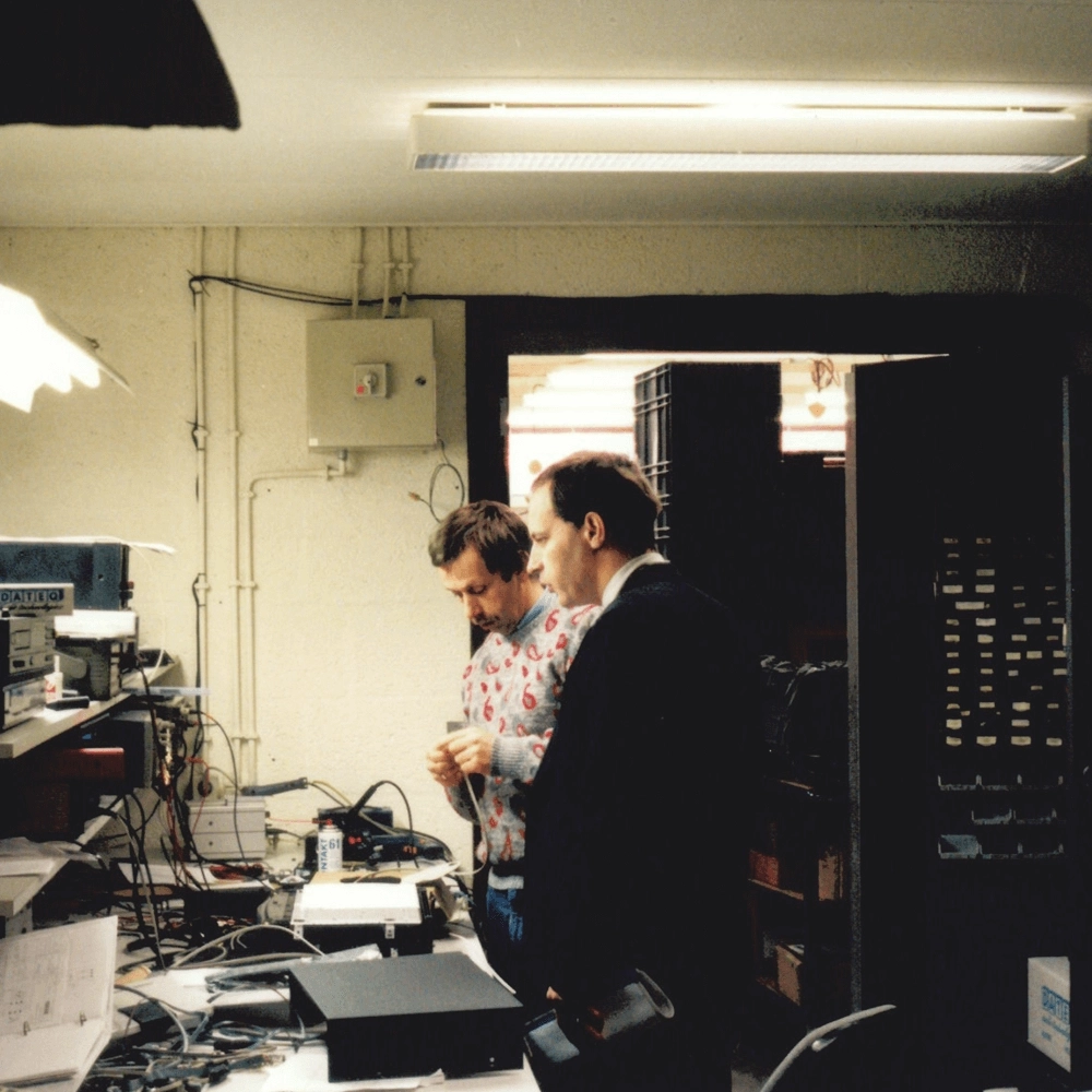 1983