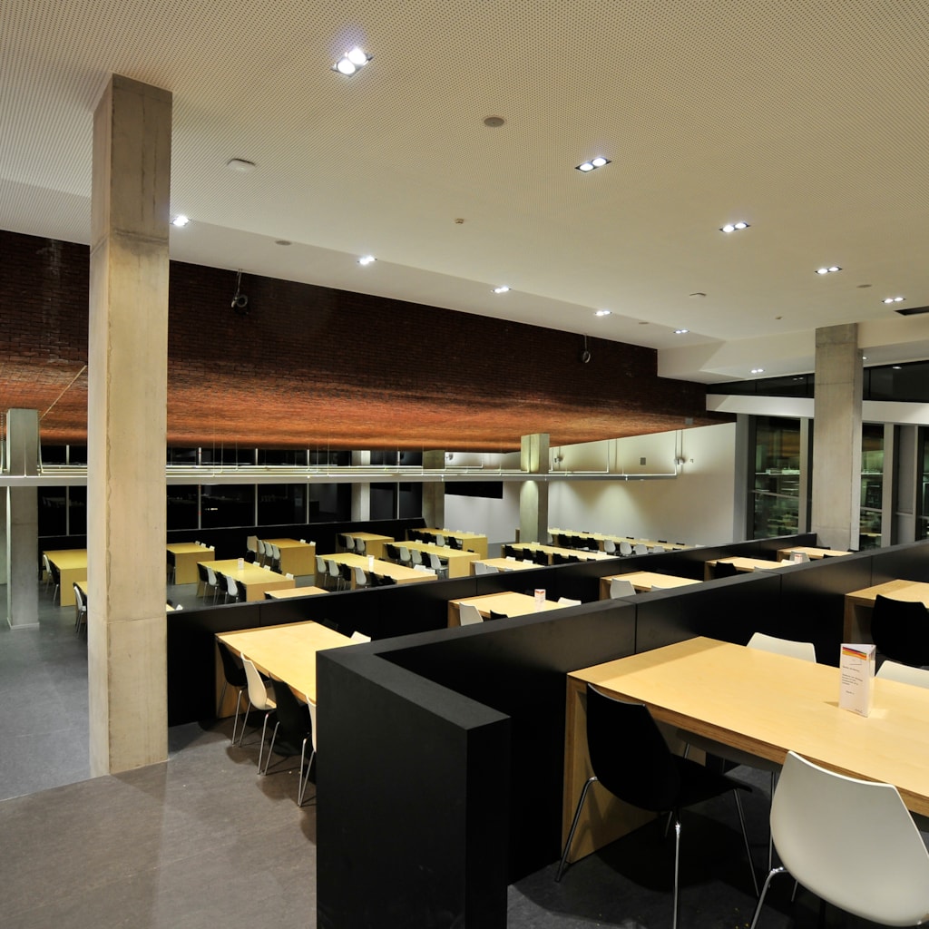 Gallery 4