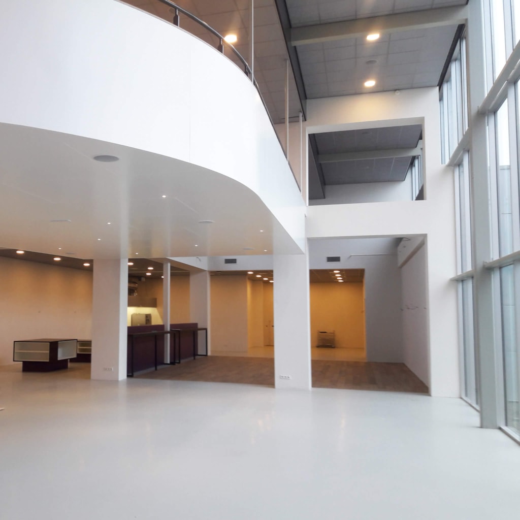 Gallery 4